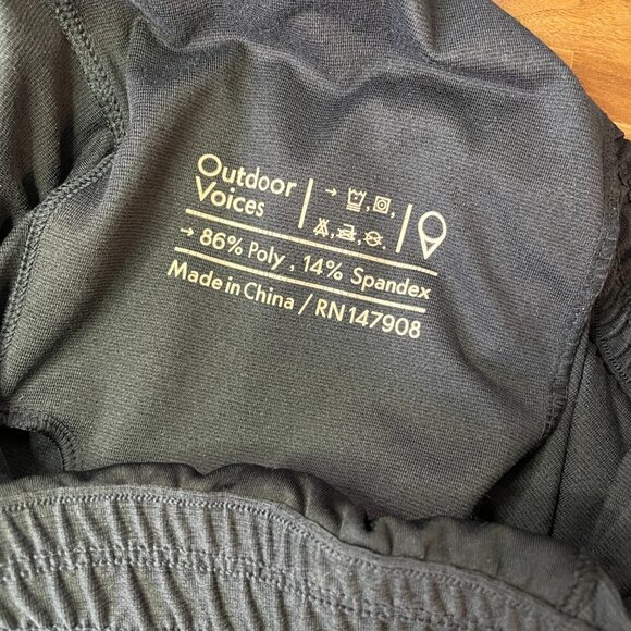 Outdoor Voices Women's Activewear Leggings w/ Foot Straps / Side Pockets Size S - Picture 8 of 8